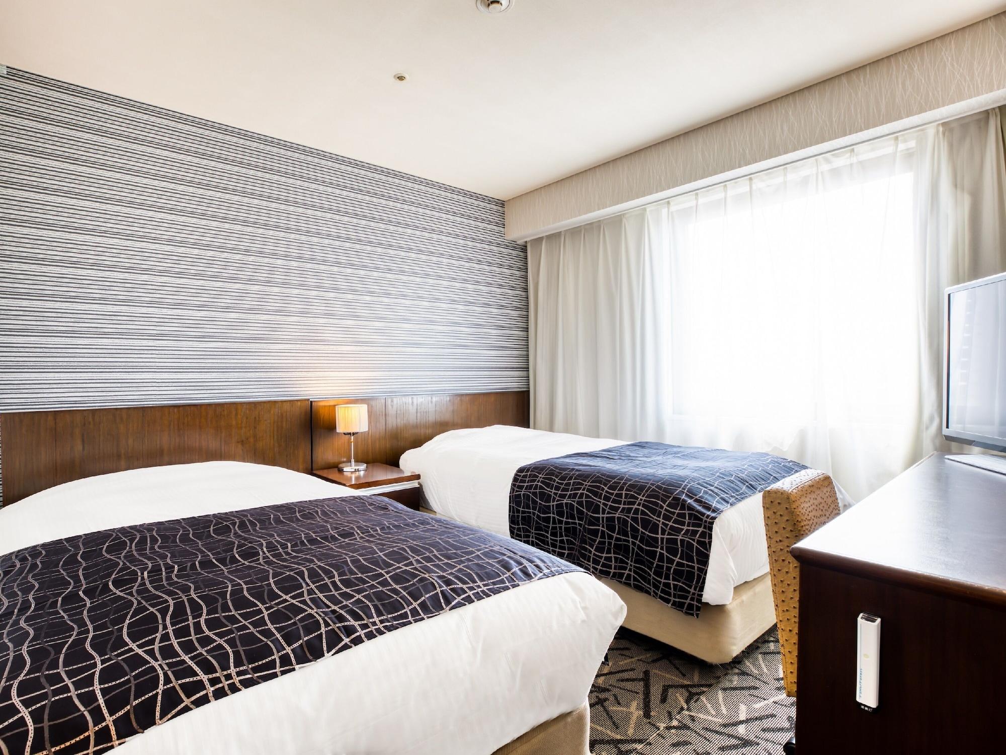 מטסויאמה Apa Hotel Matsuyamajo-Nishi מראה חיצוני תמונה
